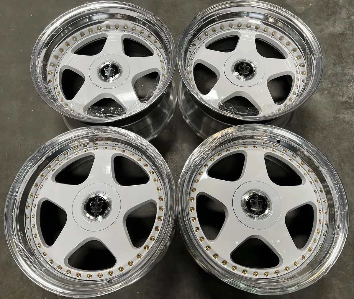 19-Inch GMR King Alloy Wheels – 5x114.3 Bolt Pattern – Ready-to-Ship Set