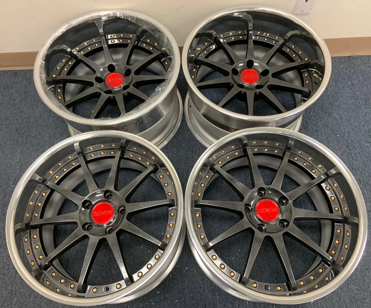 Custom-built 18-inch GMR VSS-5 alloy wheels with 5x114.3 mm bolt pattern — precision-engineered to order