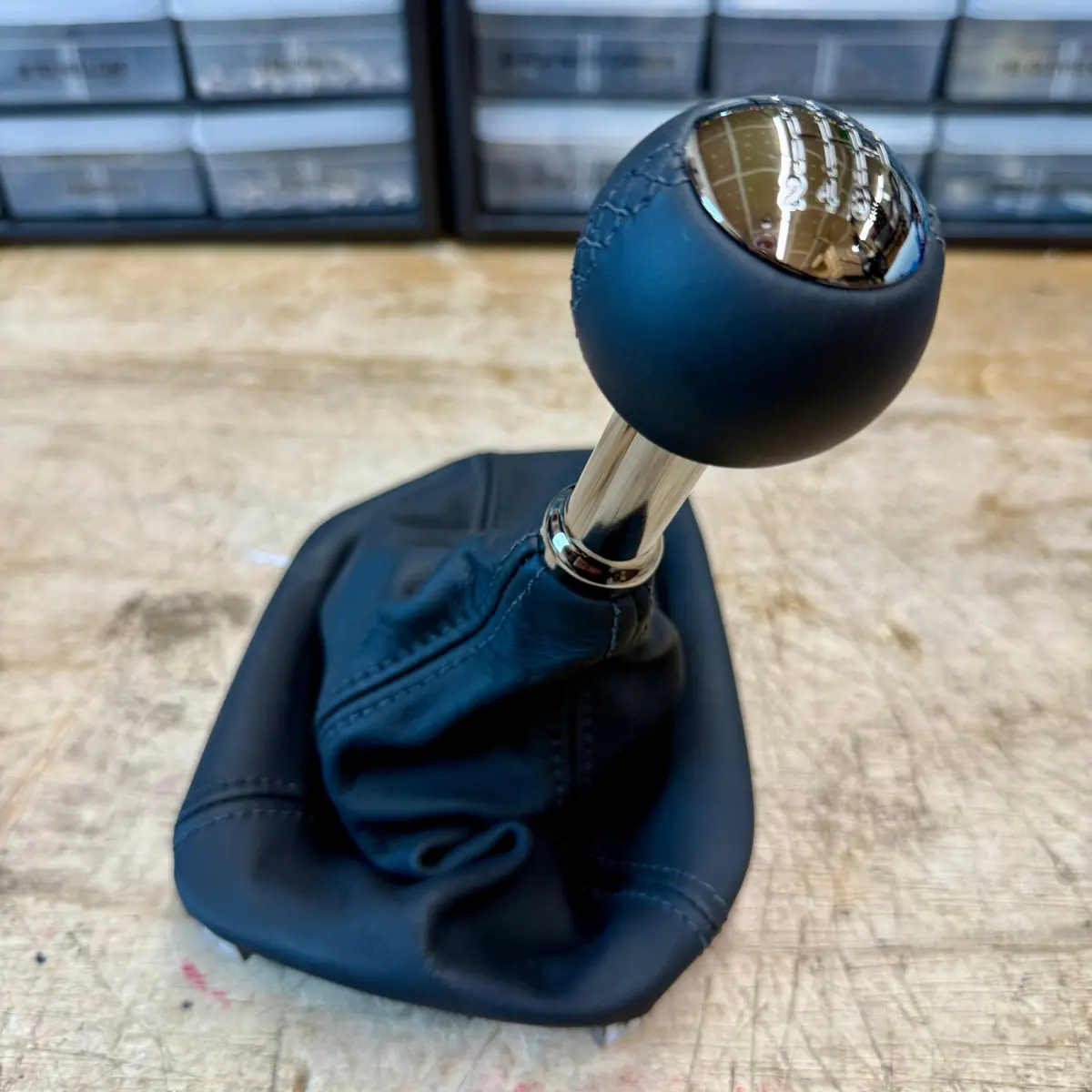 Mopar Oem Shift Gear-Shift Knob 2015-2021 Challenger 1