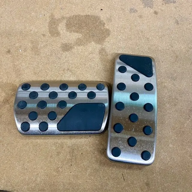 Mopar Polished Stainless Steel Pedals 2011-2021 Grand Cherokee 1