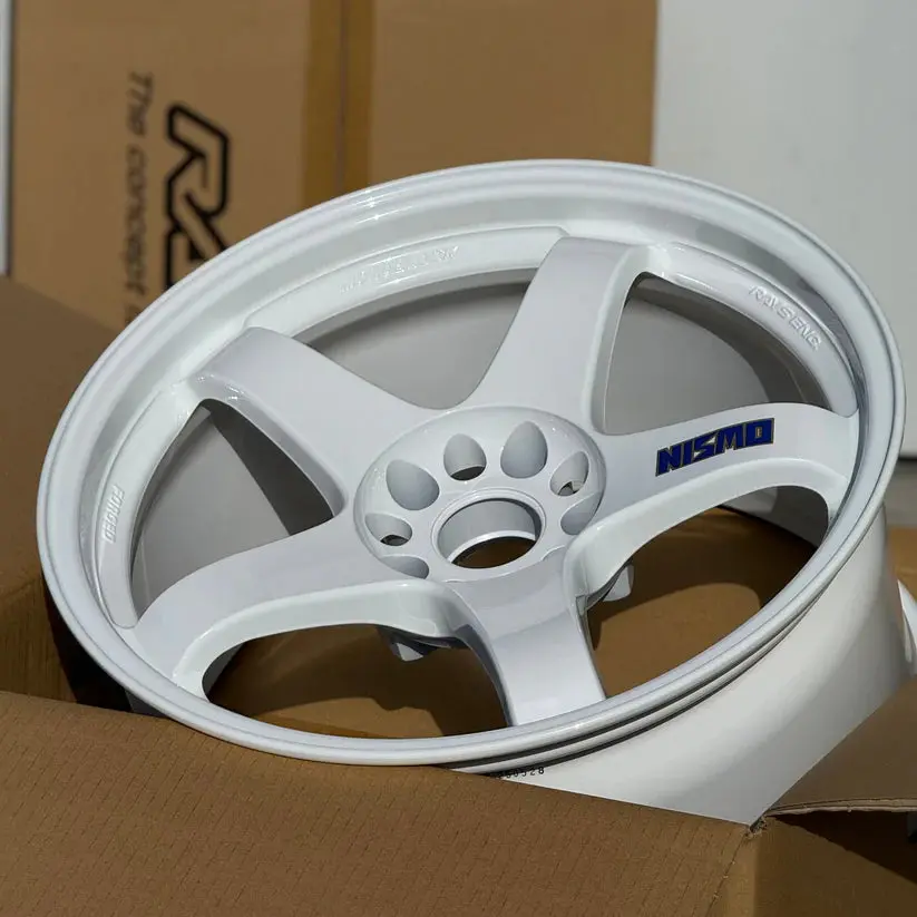 Nismo LMGT4 18-Inch Anniversary Edition Alloy Wheel