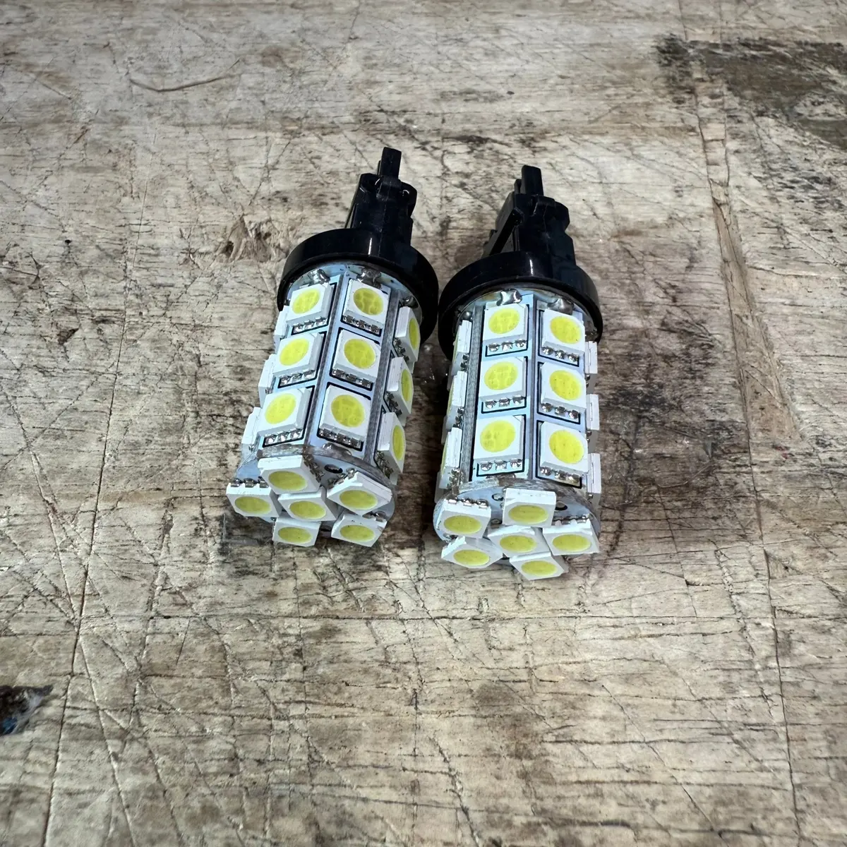 Radius Led Front Turn Signal 2008-2014 Challenger 1