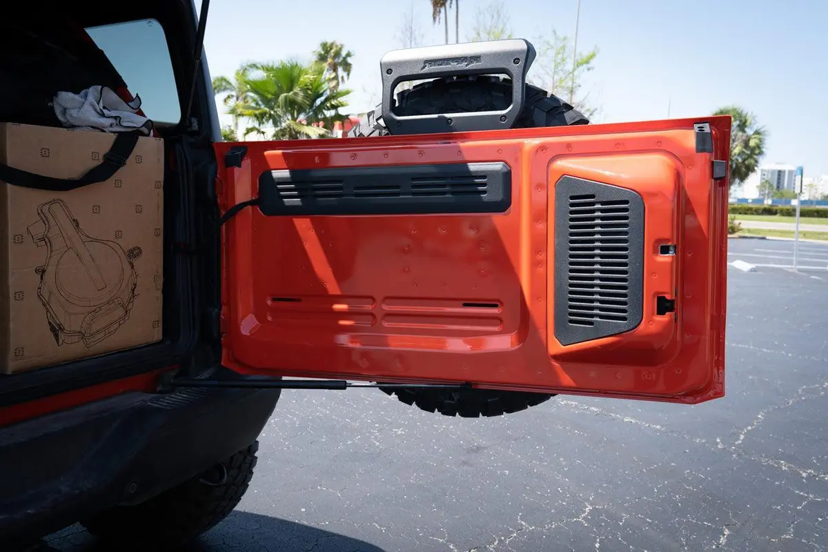 Rear Cargo Door (Ppf) - 2021+ Bronco 1