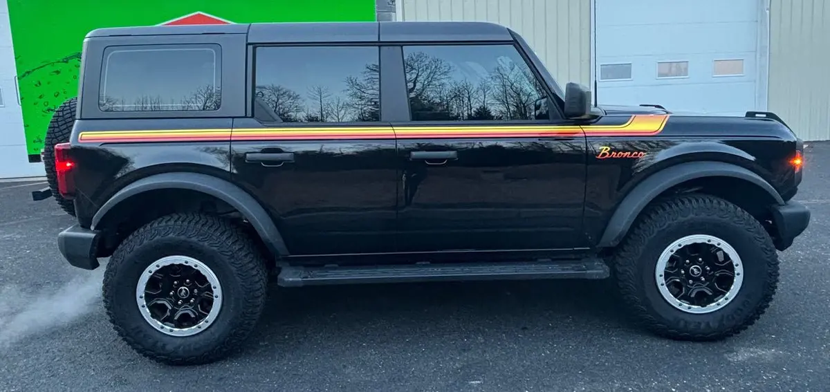 Retro Side Stripe Decals For 2021-2025 Ford Bronco (X2) 1