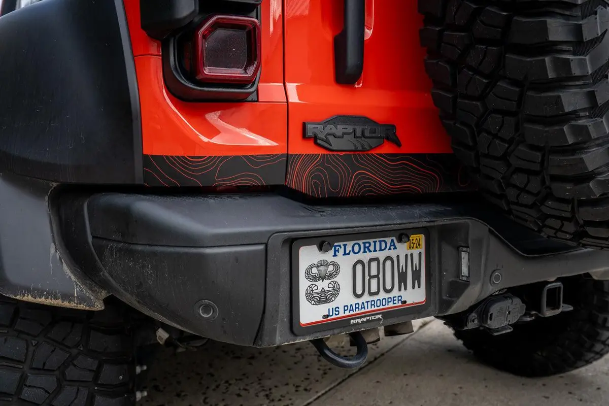 Safari Topo Lower Rear Tailgate Overlays - 2021+ Bronco 3
