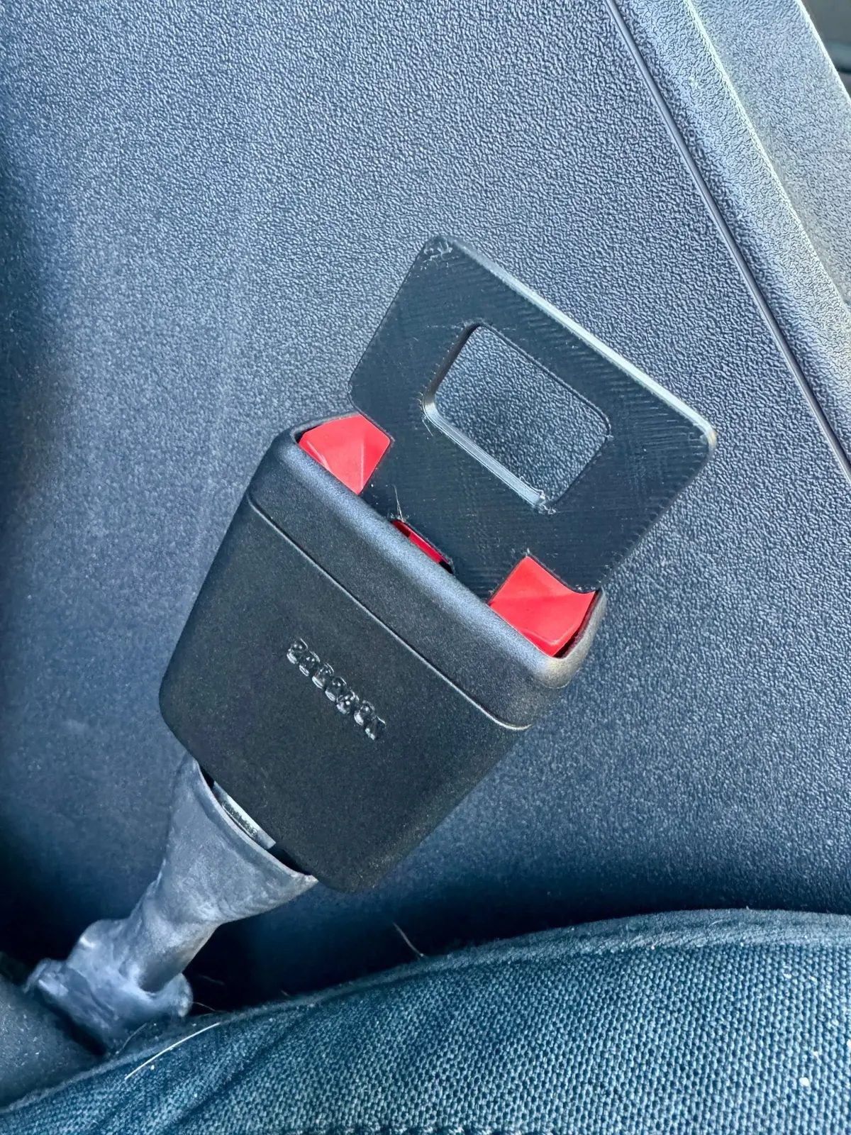Seatbelt Chime Silencer Plug-In Clip 2