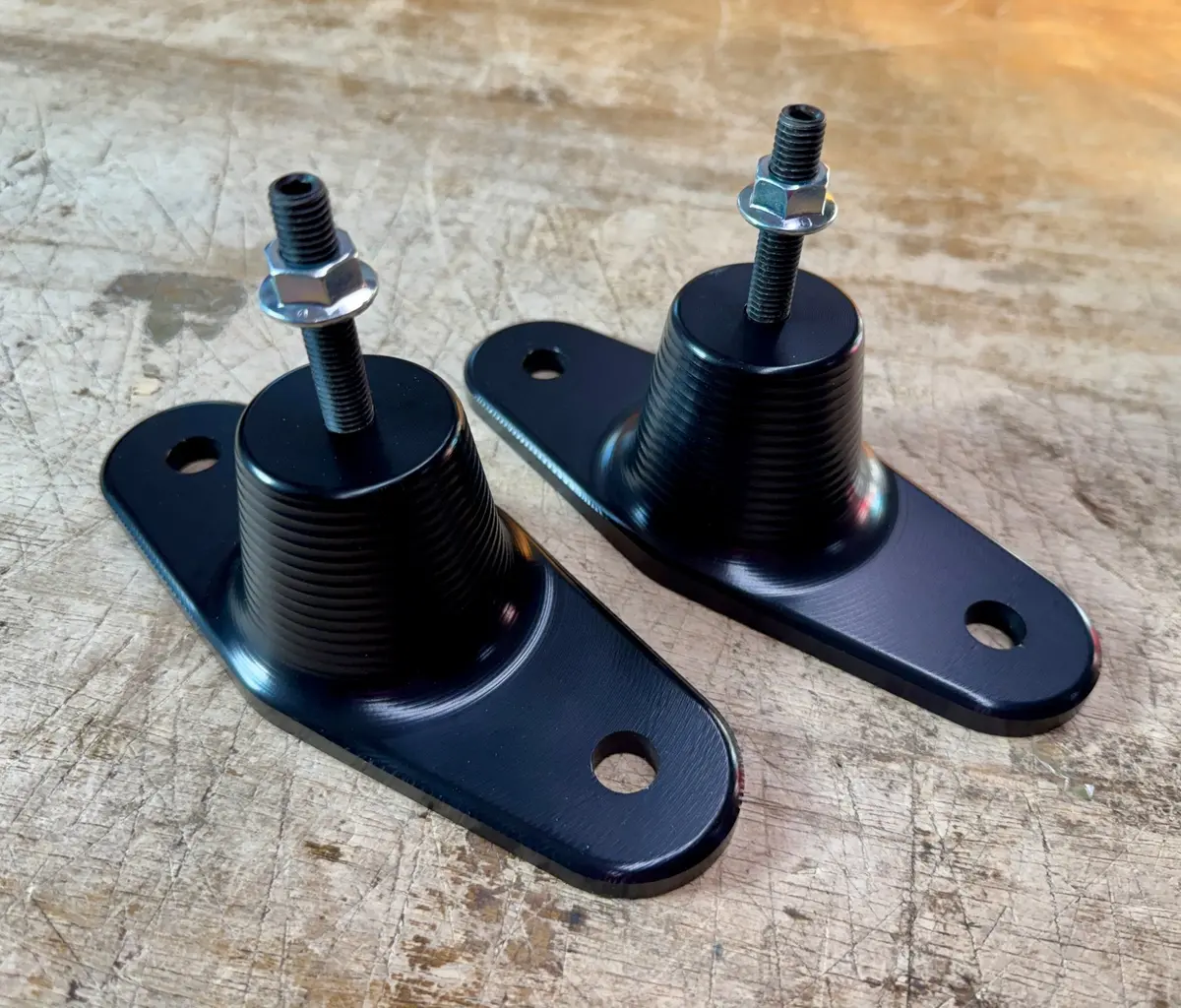 Billet Solid Motor Mounts 2011-2023 Challenger/Charger 5.7L, 6.4L 1