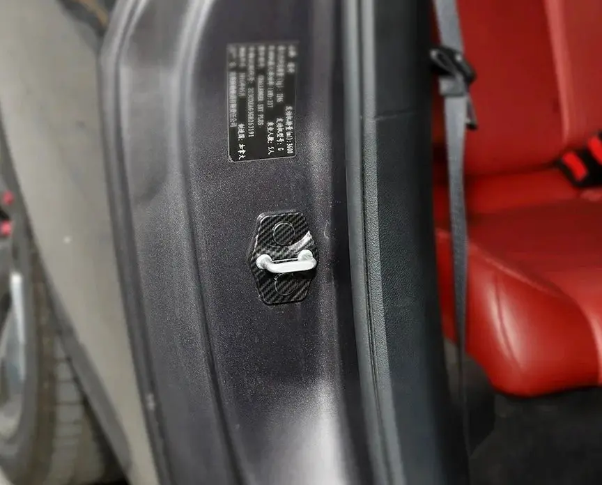 Speedlogix Carbon Print Door Hinge Trim 2015-2023 Challenger 1