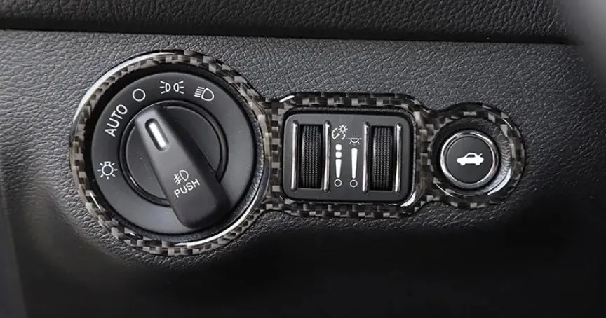 Speedlogix Carbon Print Headlight Trim 2015-2023 Challenger 1