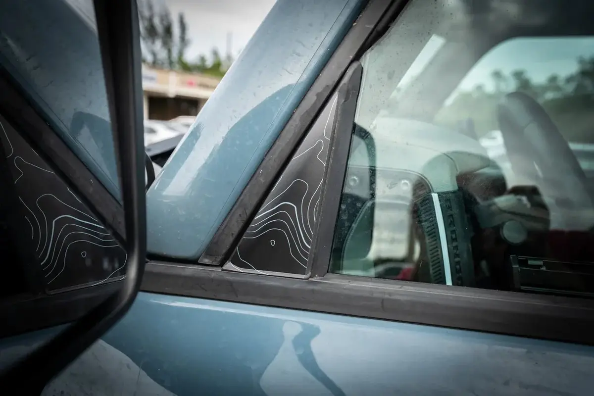 Topo Front Window Triangle Overlay (Printed Series) - 2021+ Bronco 4 Door 1