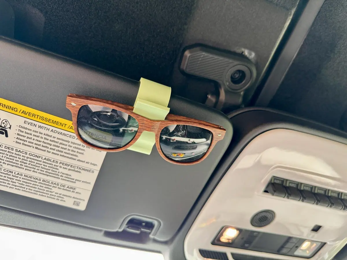 Visor Clip Sunglasses Holder, Universal Fit 1
